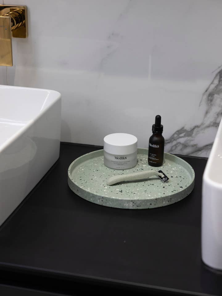 Cirkelvormig dienblad met XL-randen voor wholesale door Luxe Home Decor Ltd