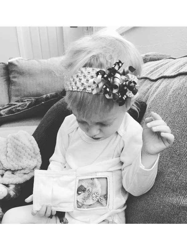 Tubesies – wholesale Overall - Baby – Tubesies Lg Slv Teal Stitch Patch Onesie med G-rör tillgång3