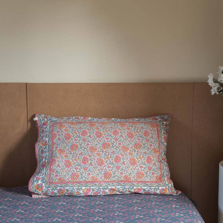 Jardin d hiver en ivoire Valerie Pillowcase - flowers - pink - orange - green for wholesale on Faire
