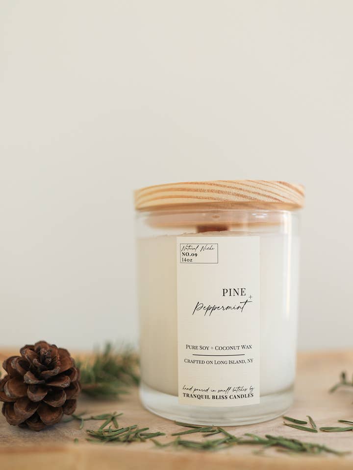 Pine + Peppermint • Candela in cera di soia e cocco versata a mano per la vendita all'ingrosso da parte di Tranquil Bliss Candles