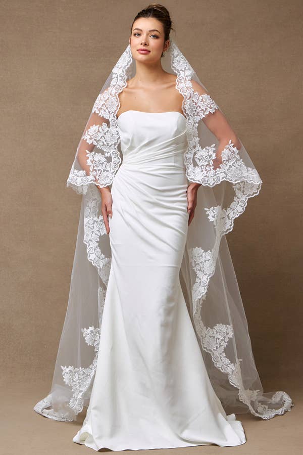 OFF WHITE Cathedral-Length Wedding Veil for wholesale on Faire