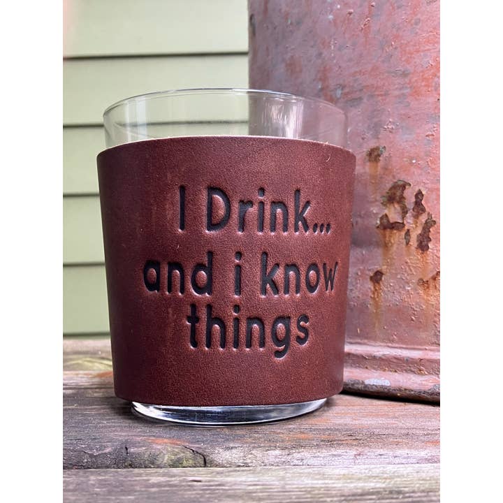 Jimmyrockit – Großhandel Cocktail-/Schnapsglas – Mit Leder umwickeltes Whiskyglas - Ich trinke und ich weiß Dinge