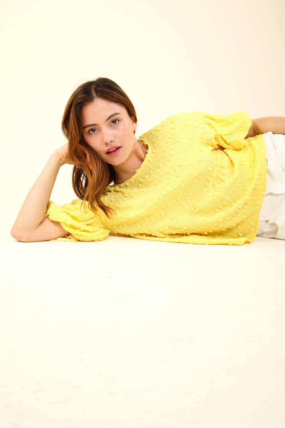 VERY J - Venta al por mayor Blusa - Mujer - Blusa babydoll de punto con pompones arrugados y mangas abullonadas16