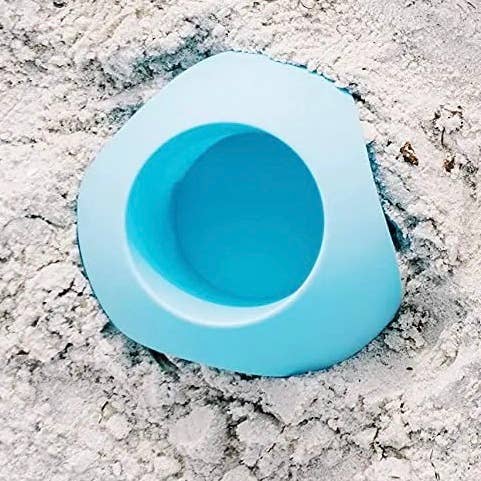 iconic mi – wholesale Beach accessories – Beach Sand Drink Cup Holder9