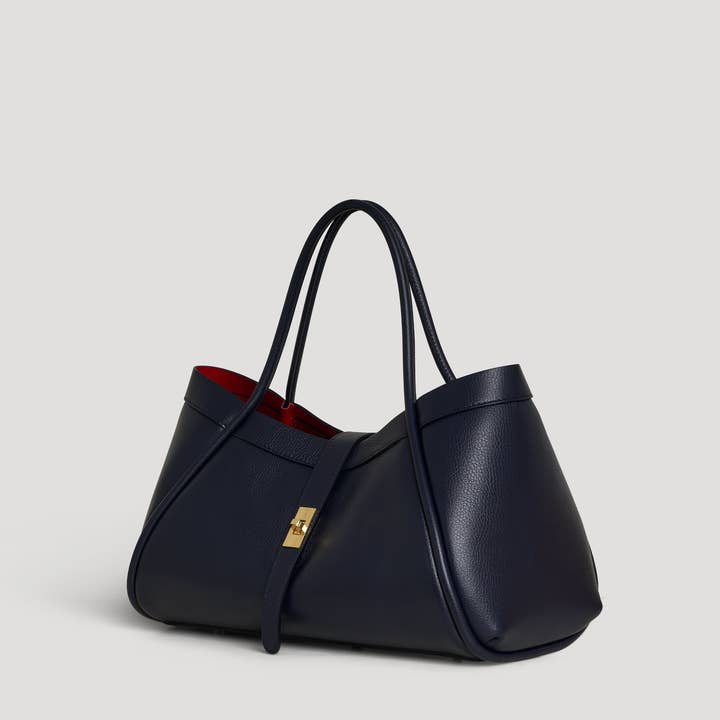 Voemièn – Mala com alça superior – Mulher por atacado – Bolsa Mayfair em Couro Togo Azul Marinho1