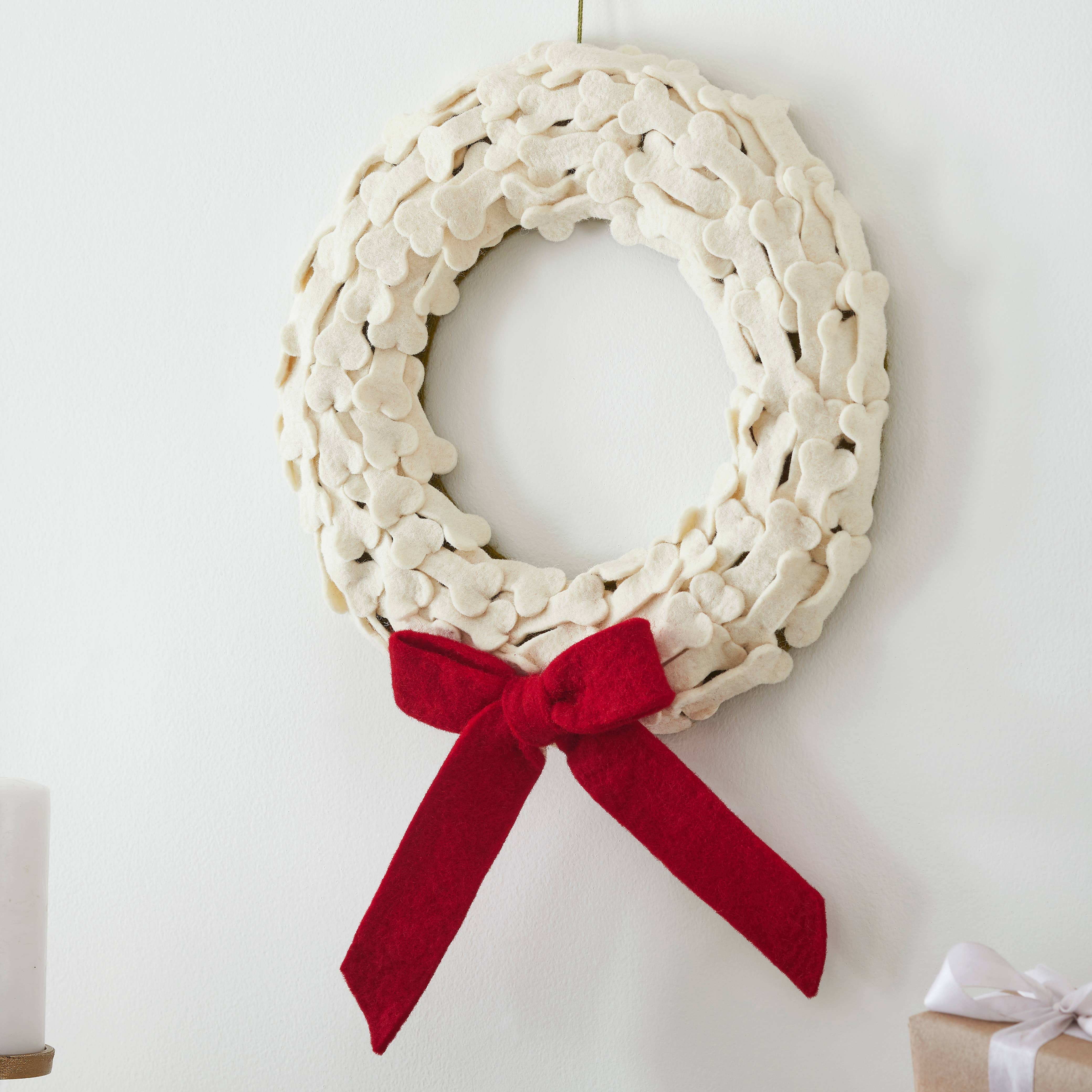Arcadia Home - Wholesale Wreath - Handmade Dog Bone Christmas Wreath - 14", Dog Lover Gift1