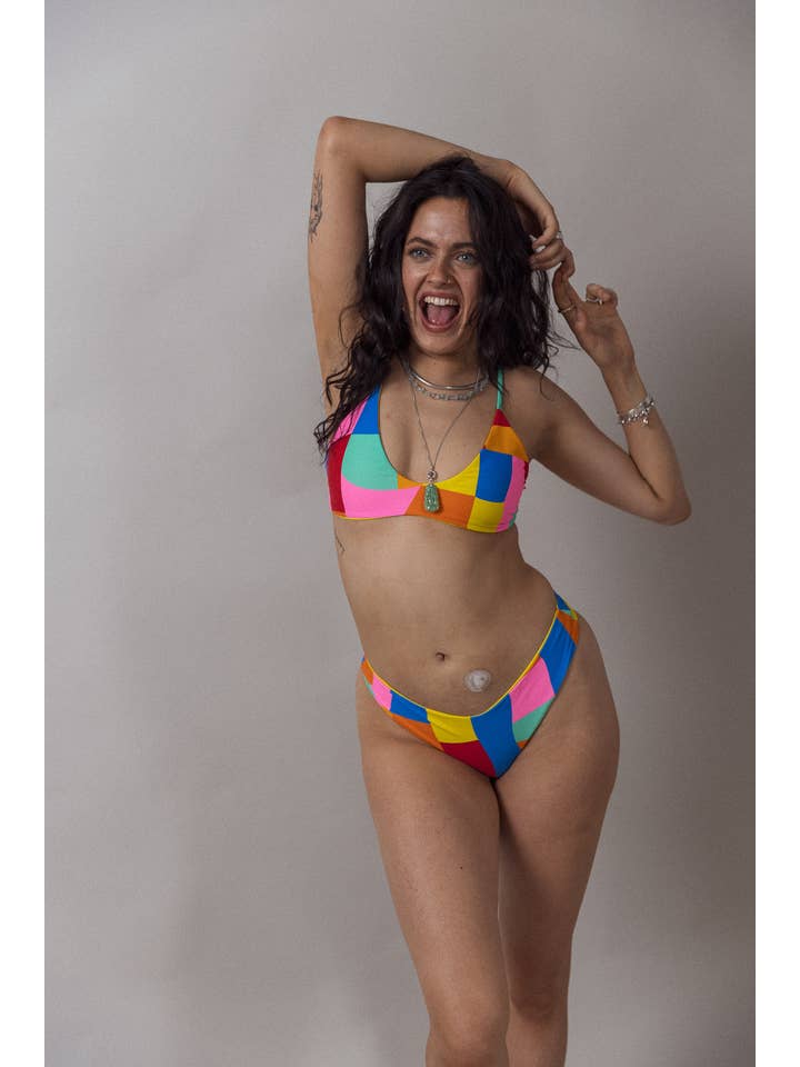 Tías & Olives - Wholesale Swim Top - Women's - Bralette bikini top Pablo - colourful2