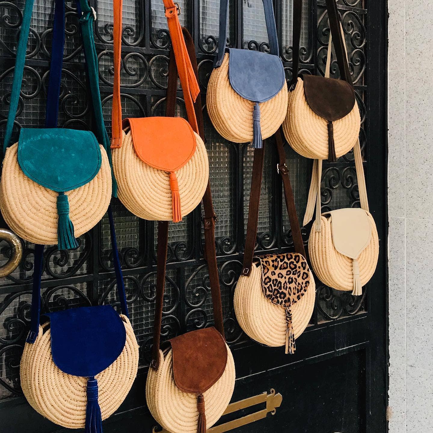 martitec – wholesale Crossbody bag – Women's – Boho and Chic Moroccan Raffia Round Bag: Elegance1