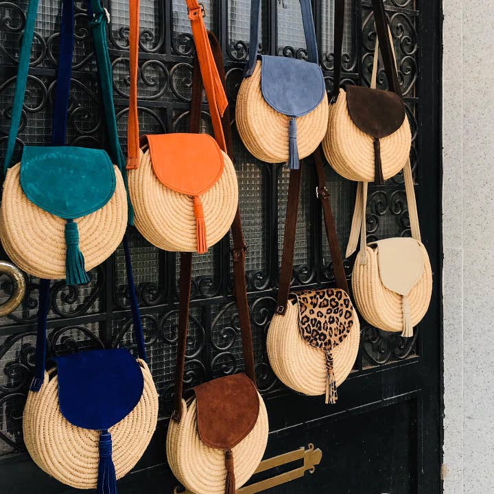 martitec – wholesale Crossbody bag – Women's – Boho and Chic Moroccan Raffia Round Bag: Elegance1