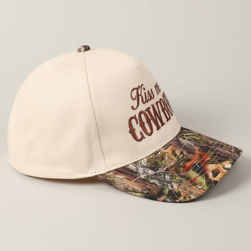 Fashion City - Wholesale Baseball Cap - Unisex - Kiss Me Cowboy Embroidery Two-Tone Cap11