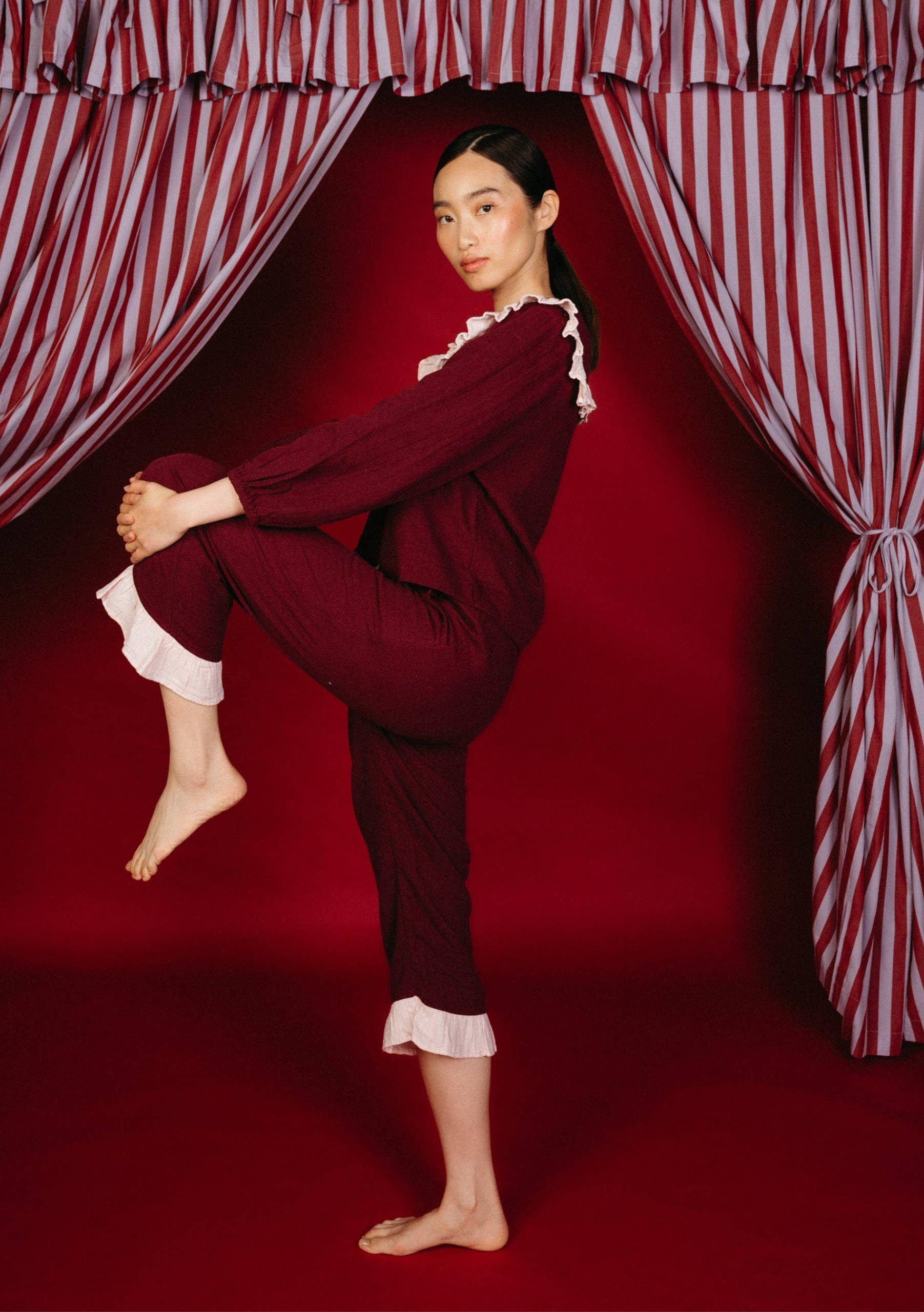 TBCo – wholesale Sleepwear set – Women's – Cropped Cotton Pyjamas in Burgundy Ruffle1