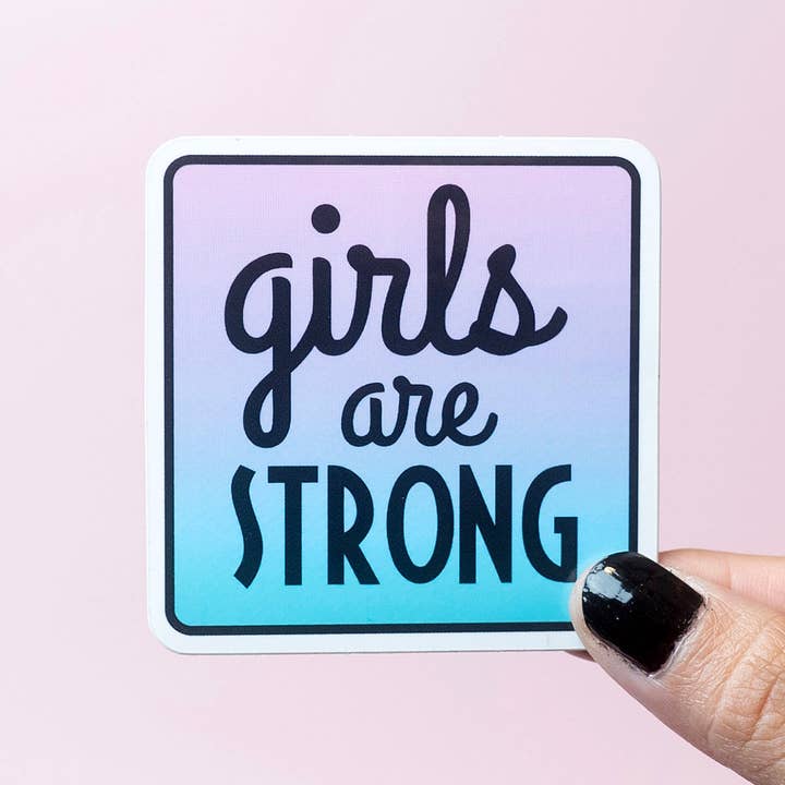 Adesivo Girls Are Strong, adesivo femminista per la vendita all'ingrosso da parte di Rebelist