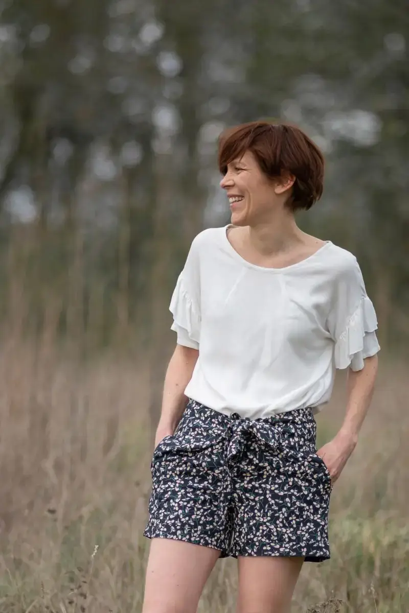 Eglantine et Zoé - Wholesale Stofrol - Atlantisch blauwe viscosestof van keperstof2