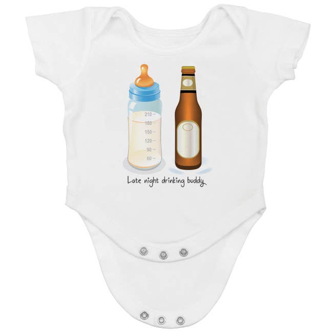 Grenouillère pour bébé (blanc) - Late night drinking buddy pour la vente par Mariasch Studios