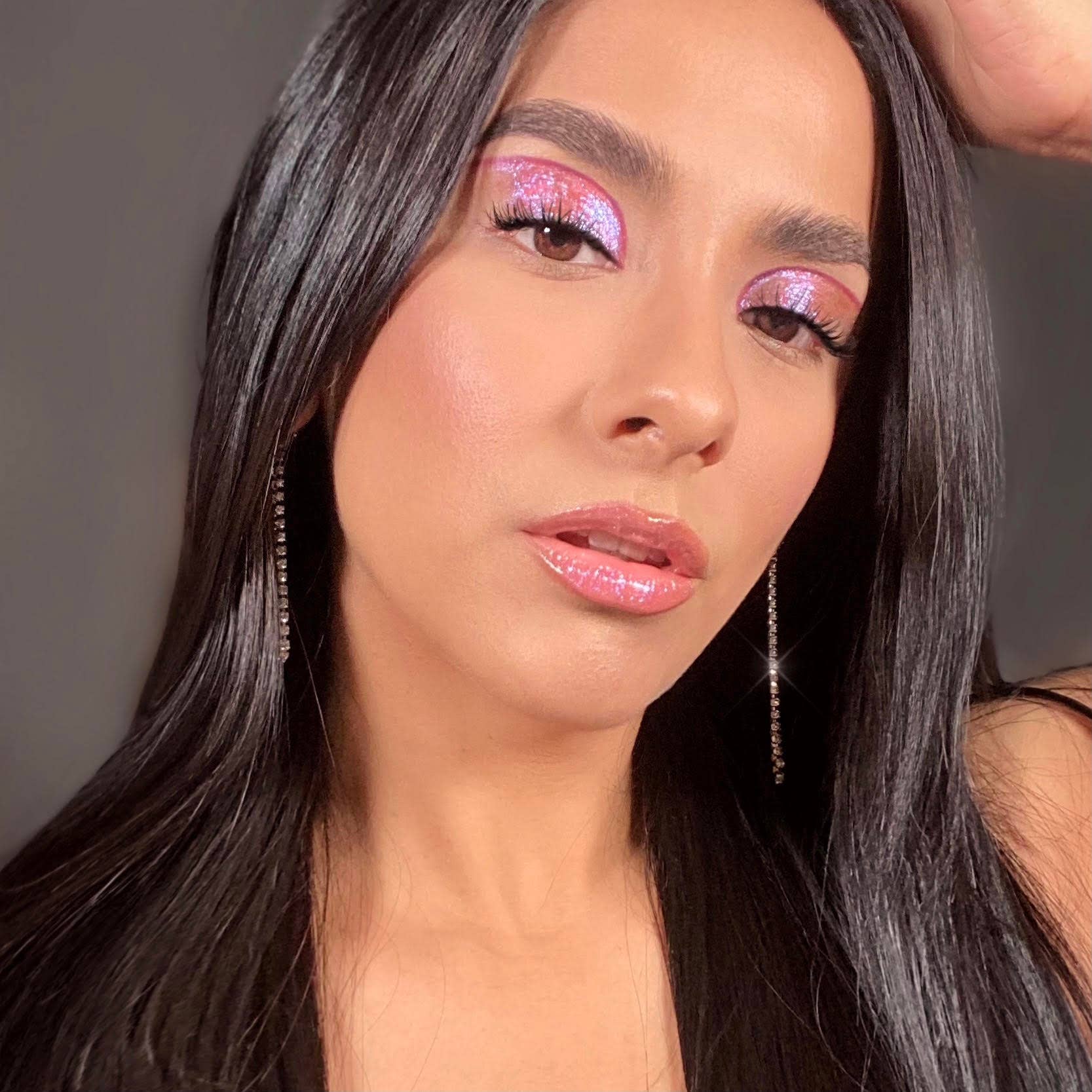 Moira Cosmetics – wholesale Eyeshadow – DIAMOND DAZE LIQUID SHADOW (008, REGAL)2