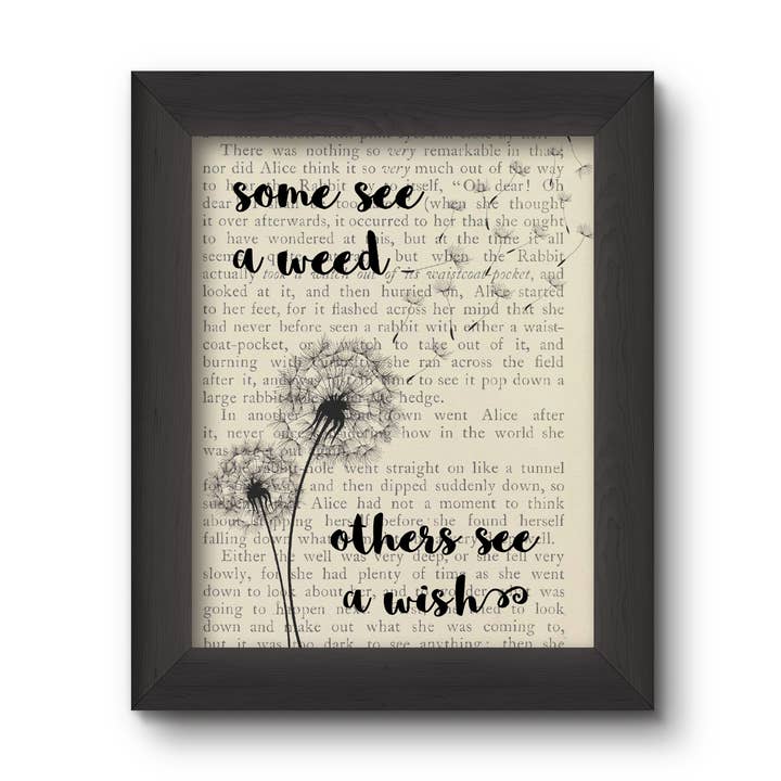 Alcuni vedono un'erbaccia, altri vedono un desiderio per la vendita all'ingrosso da parte di Cecelia Rose Book Page Art