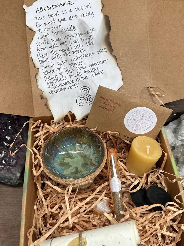 Cariad Ritial Kit - Abundance for wholesale by Carys Martin Ceramics