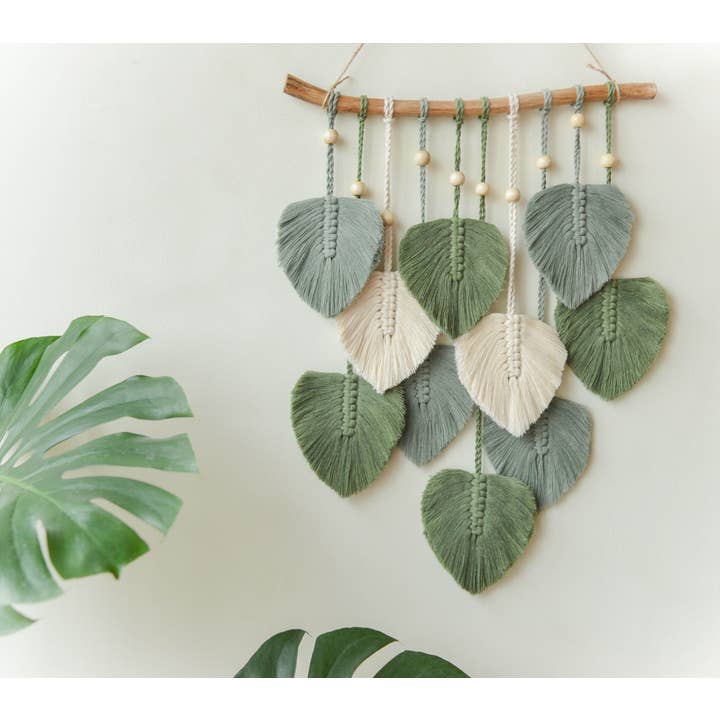 BeanDaikon - Wholesale Decorative Tassel/Wall Drop - Macrame Green Leaves Wall Hanging L027