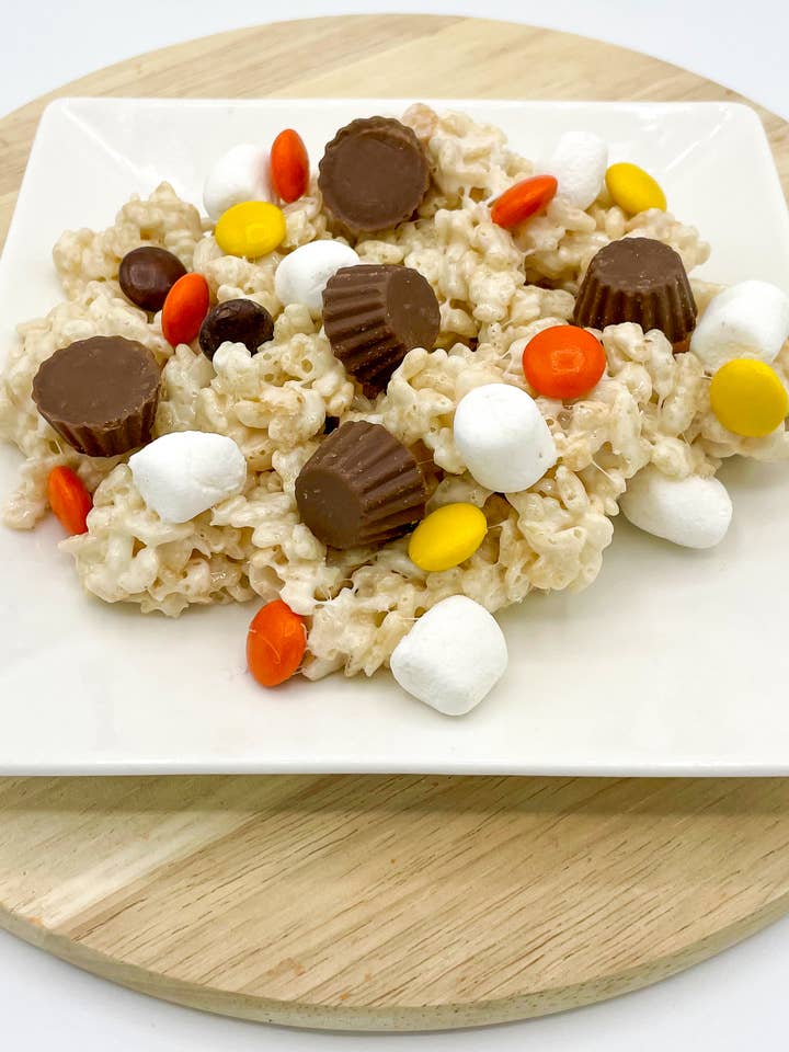 "Clusters" Chocolate Peanut Butter Cup Crispie Mix - Case 6 for wholesale by Creative Crispies Co.