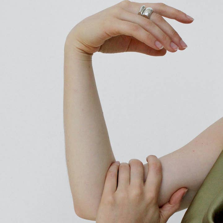 Tiro Tiro Jewelry - Wholesale Band/Stacked Ring - Otti Ring2