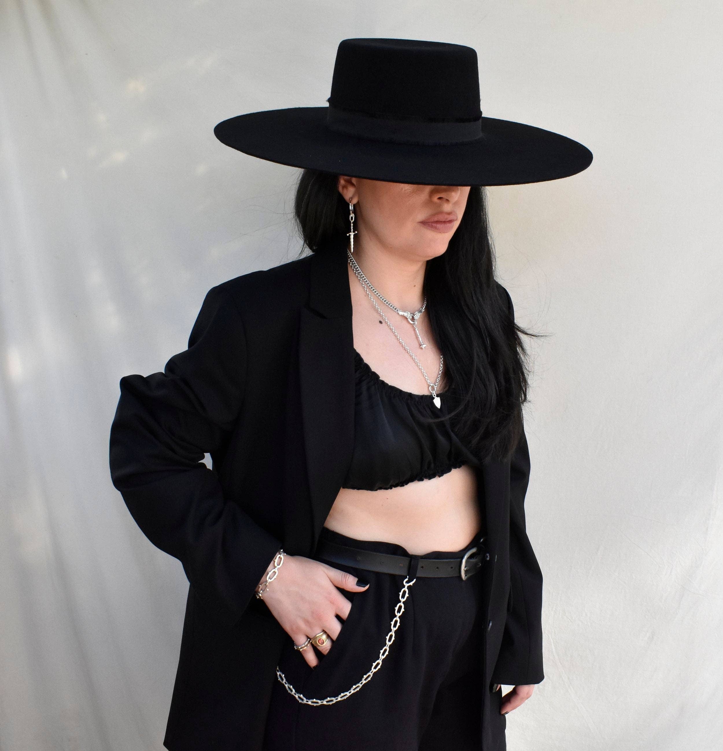 Morgaine Faye - Wholesale Link & Chain Necklace - Tether Chain19