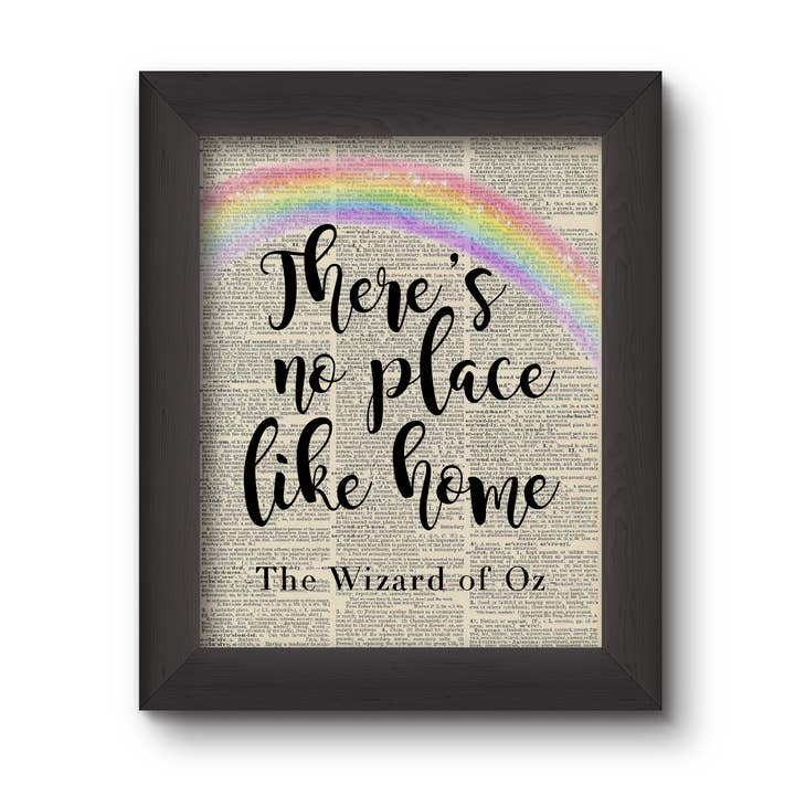 Impression artistique sur le thème du Magicien d'Oz - « Il n'y a pas de meilleur endroit que la maison » pour la vente par Cecelia Rose Book Page Art