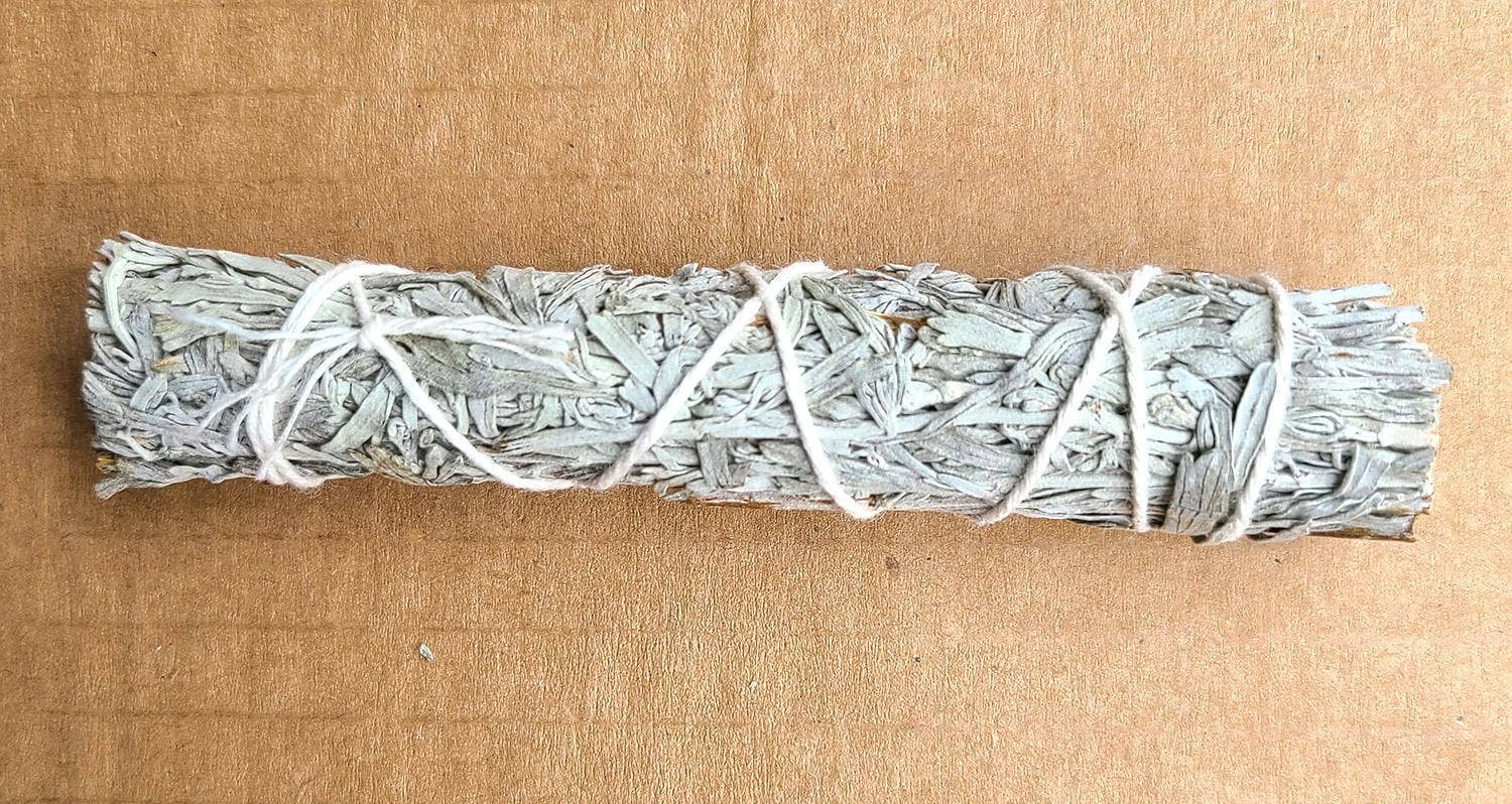 GREENROOTS USA LLC - Wholesale Sage Bundle - Bulk Slim Style Blue Sage 4" X 0.50" (1 Pack)0