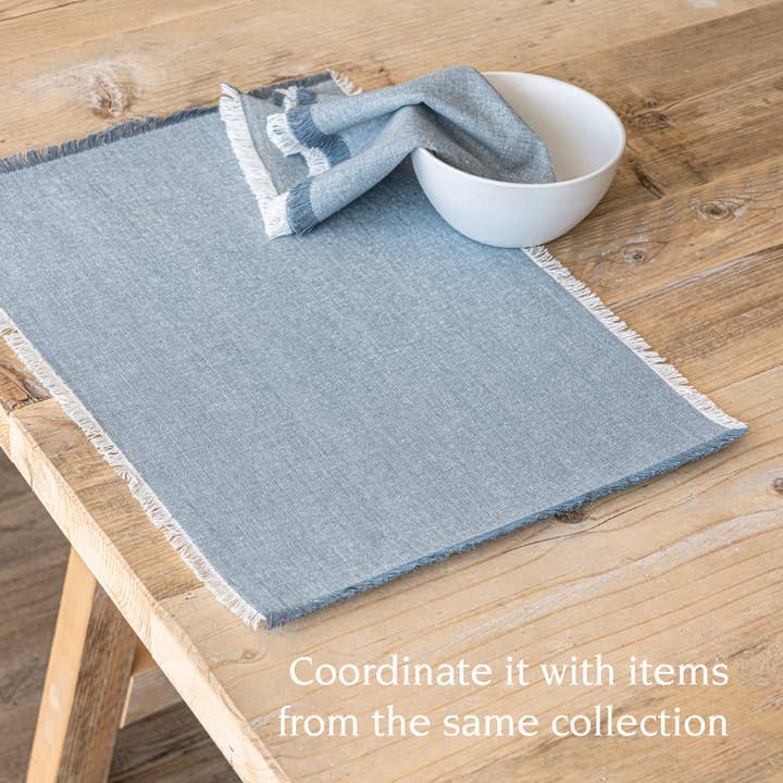 over&back - Wholesale Placemat - Over&back Set of 4 Woven Frayed Chambray Placemats