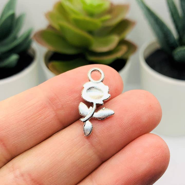 Guerrilla Charm - Wholesale Individual Charm/Pendant - Small Antiqued Silver Rose Charms, 21x10mm3