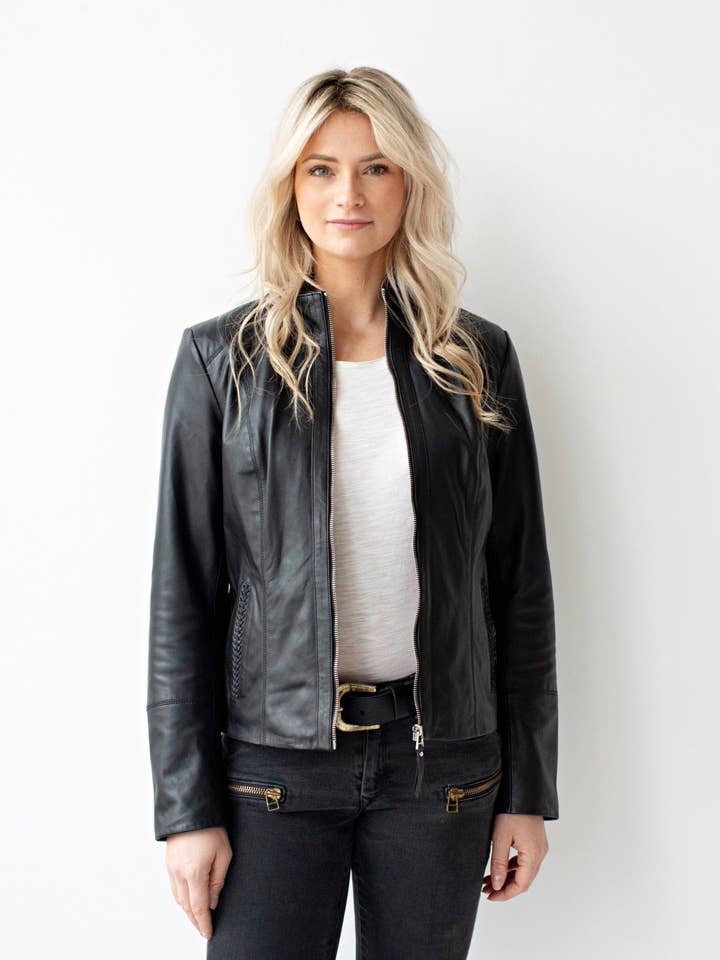 Amsterdam Heritage Leather Belts, Bags, Jackets & Apparel - Wholesale Leather Jacket - Women's - Chicago | Black and Creme Women's Leather Urban Jacket7