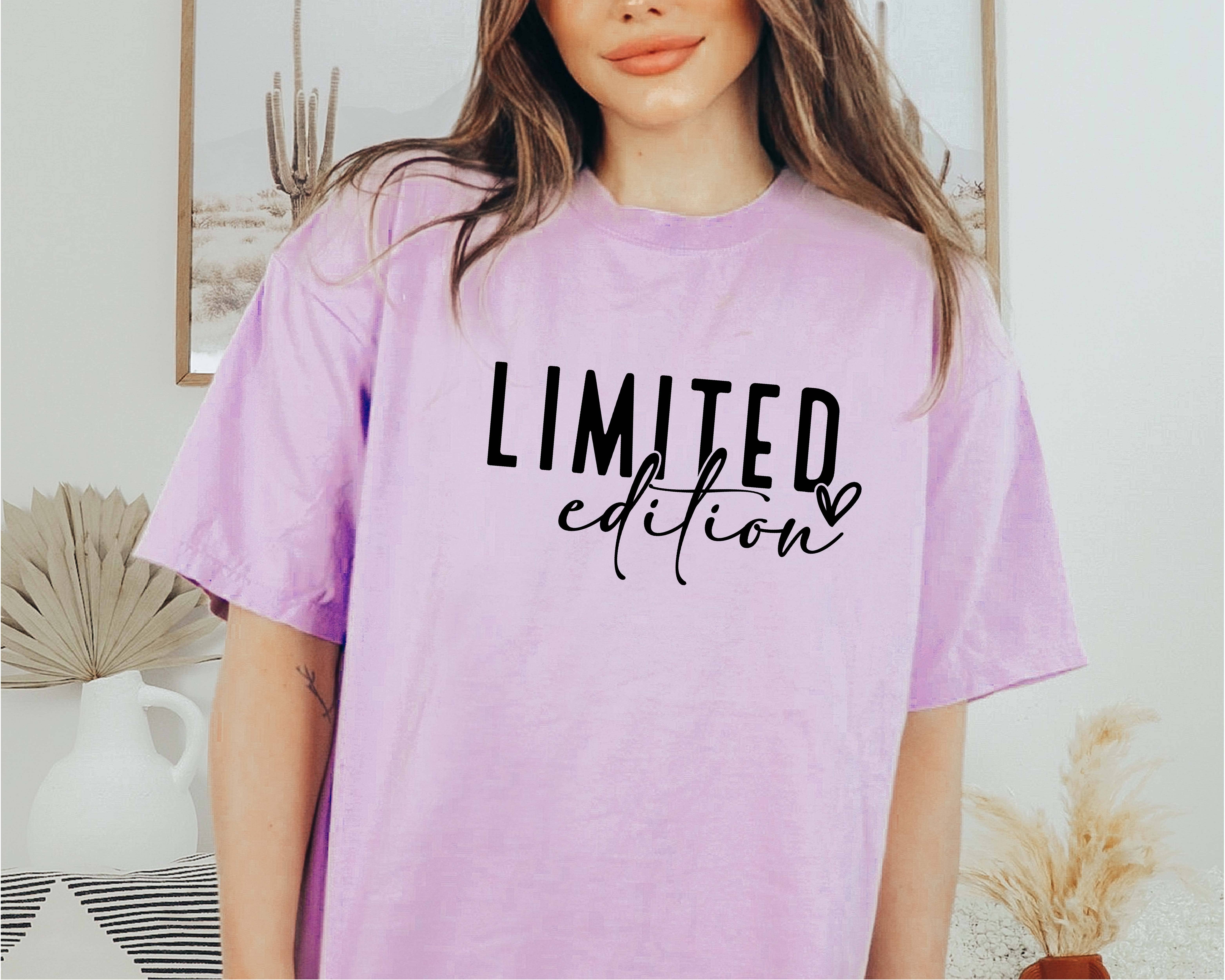 P E T I T R U E - Vendita all'ingrosso Maglietta serigrafata - Donna - T-shirt con citazione positiva in edizione limitata Motivational Saying Tee4