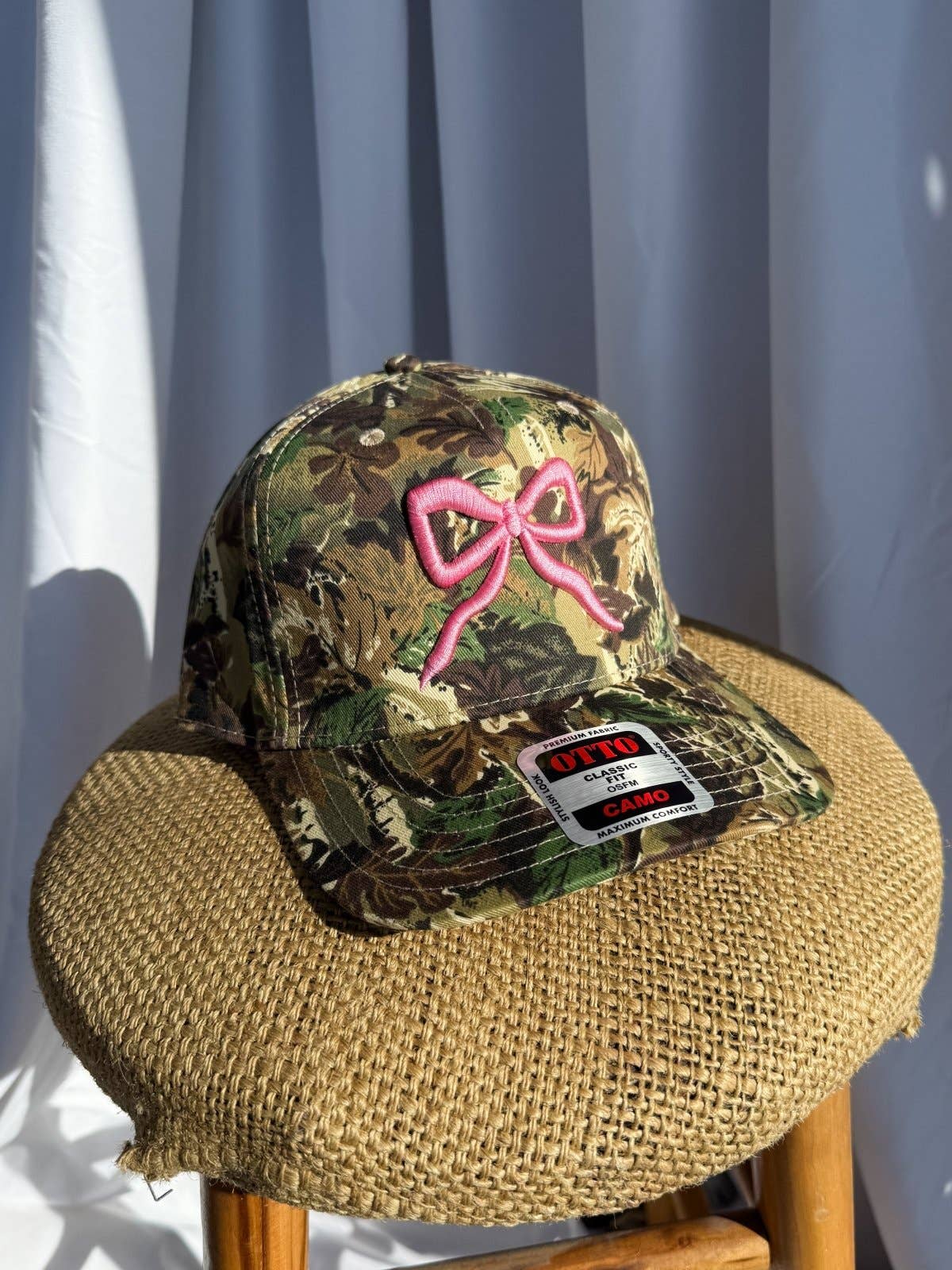 Coco & Rho - Wholesale Trucker Hat - Women's - Bow Camo- Trucker Hat Pink1