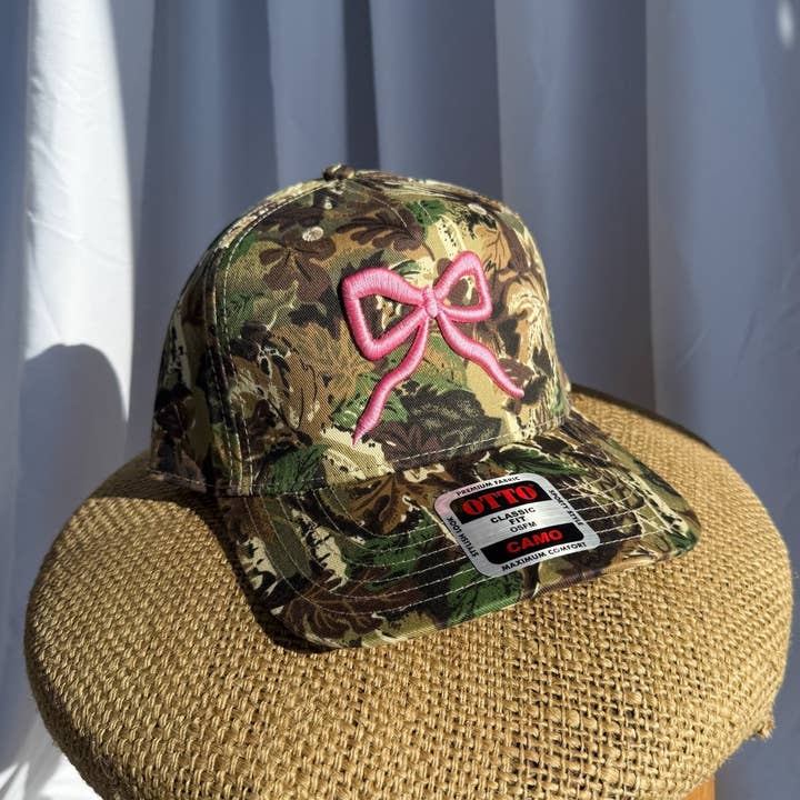 Coco & Rho - Wholesale Trucker Hat - Women's - Bow Camo- Trucker Hat Pink1