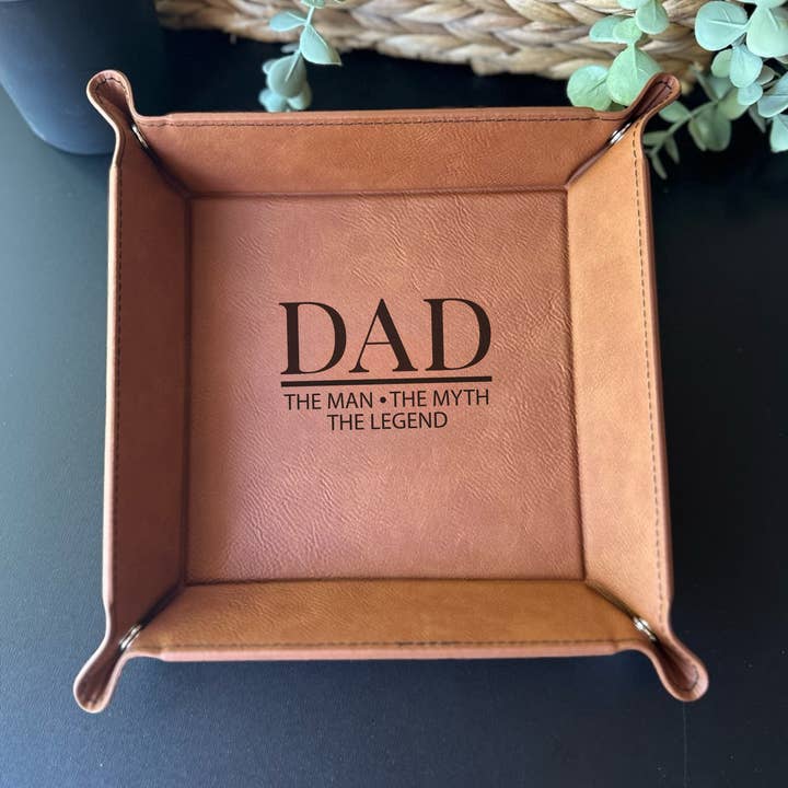 Papa The Man The Myth The Legend Catchall Tray voor wholesale door Teele and Co.