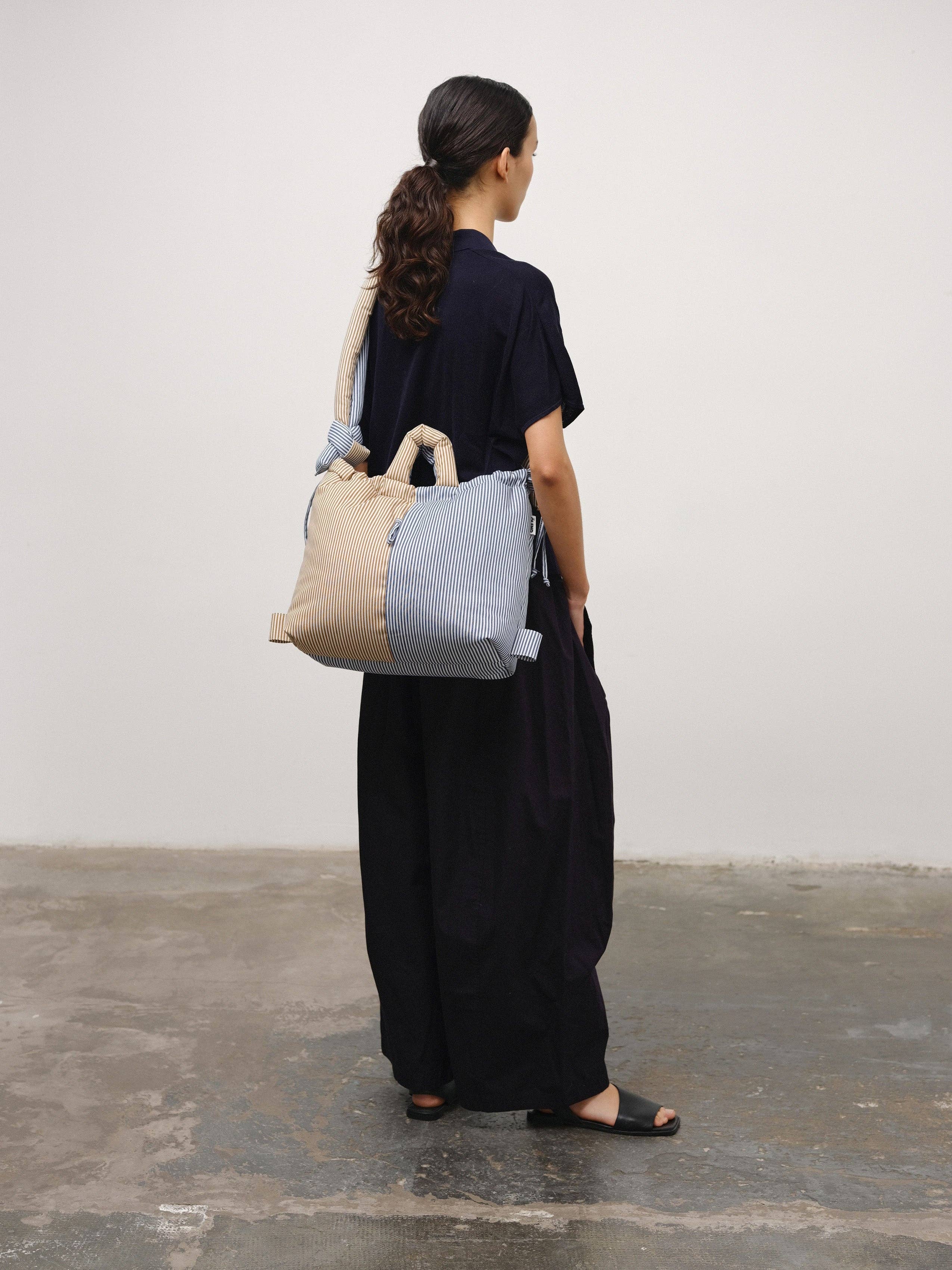 Ölend Backpacks - Wholesale Shoulder Bag - Women's - Ona Soft Bag28