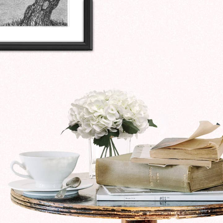 Larksilk - Wholesale Artificial flowers - 10" White Hydrangea Flowers In Glass Vase With Water Look5