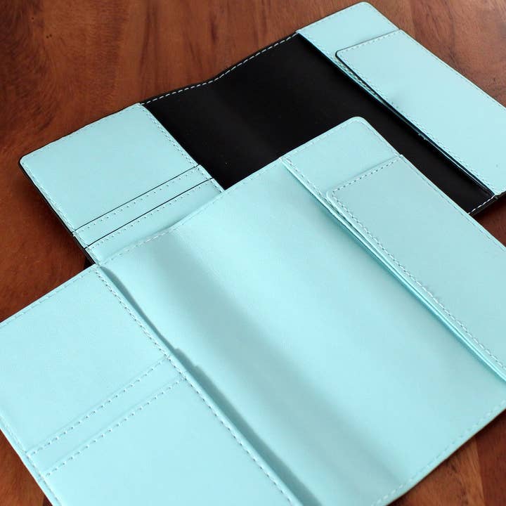 Weddingstar Inc. - Vente Étui/housse pour passeport – unisexe - Coffret cadeau Mr. & Mrs. Passport1