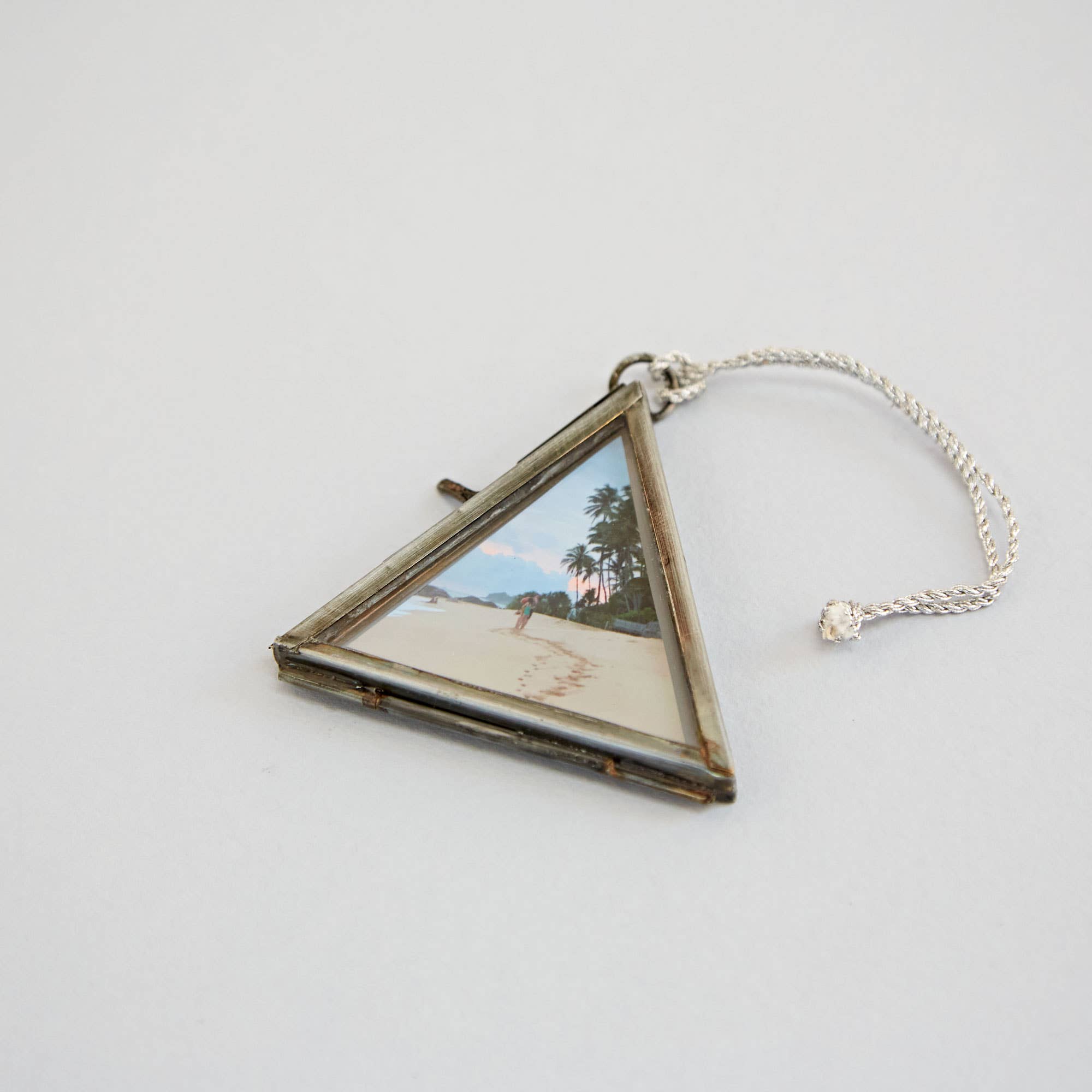 The Paper High Gift Company Limited - Wholesale Picture Frame - Alia Mini Triangular Glass Hanging Photo Frame - Handmade0