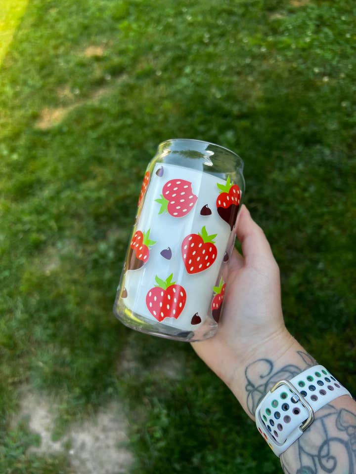 Chocolate Covered Strawberries Full Wrap Libbey Can Glass for wholesale by The Crazy Craft Girl LLC