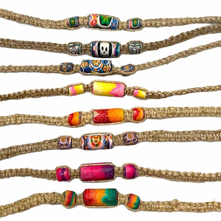 cutandcropped - Wholesale Choker/Collar - 20 Summer Macrame Random Hemp Chokers