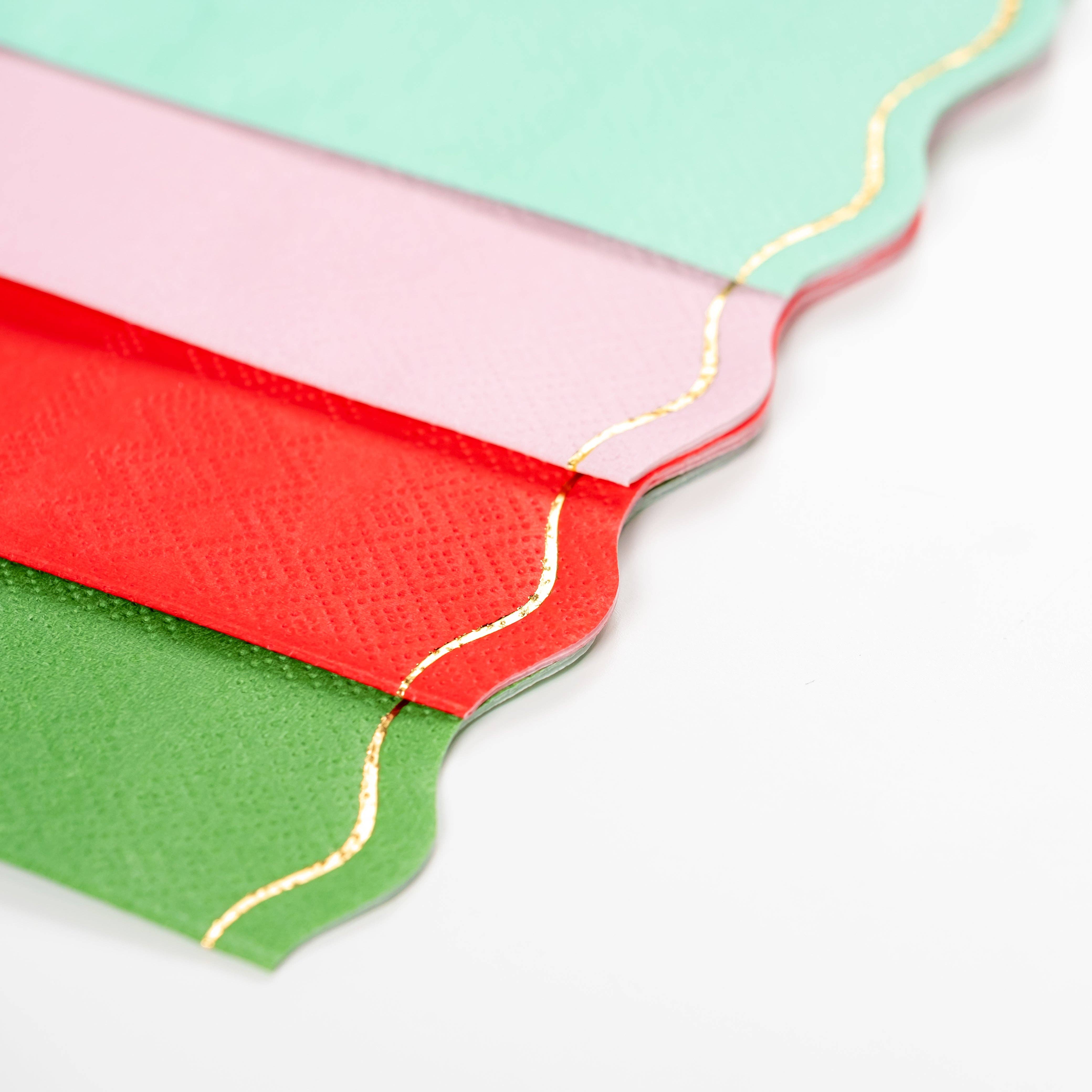 Gatherings by Curated Paperie - Wholesale Disposable Napkin - HOL25-GT4- Holiday Cheerful Guest Towels4