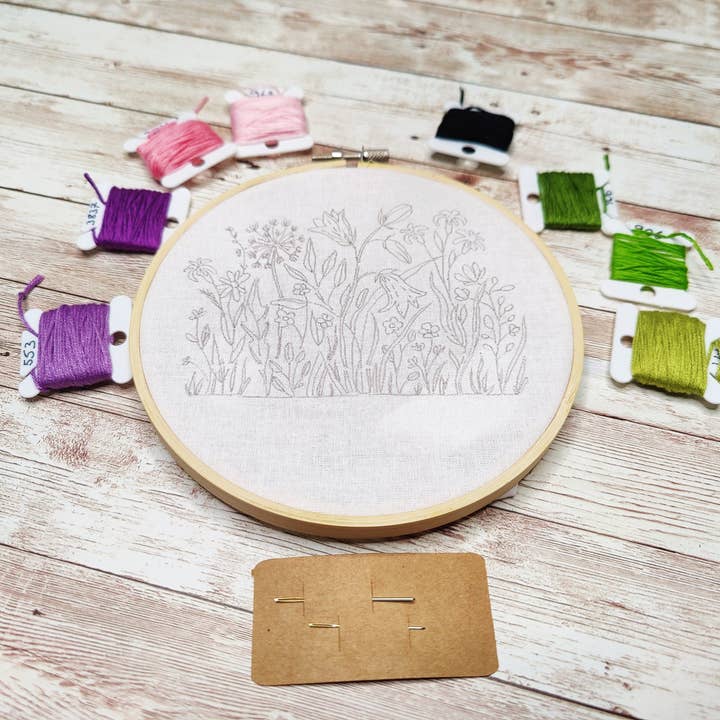 Kims Crafty Corner – Material para bordar/ponto de cruz por atacado – Kit Bordado para Iniciantes, Kit Bordado Pré Estampado para Adultos e Crianças, Argola Selvagem 6" Wild Flowers Kits Bordado Mão UK, Craft Gift2