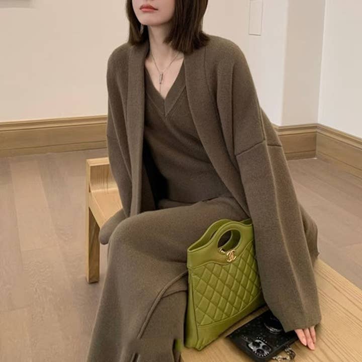 Marayn - Wholesale Top & Pant Set (NOT Loungewear) - Women's - Luxury AutumnWinter Knit Set Chic Sweater VNeck Wide Pants6