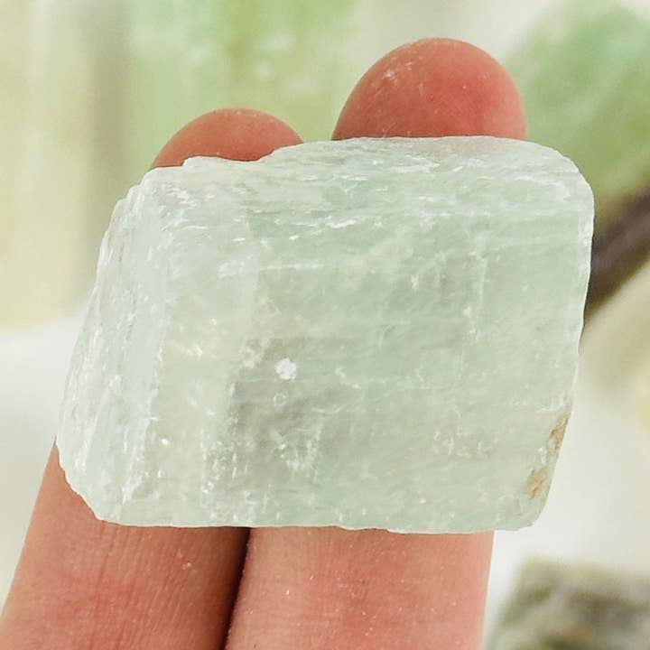 Rock Paradise – wholesale Spiritual stone/crystal – Green Calcite Crystal Pieces 1lb Bag0