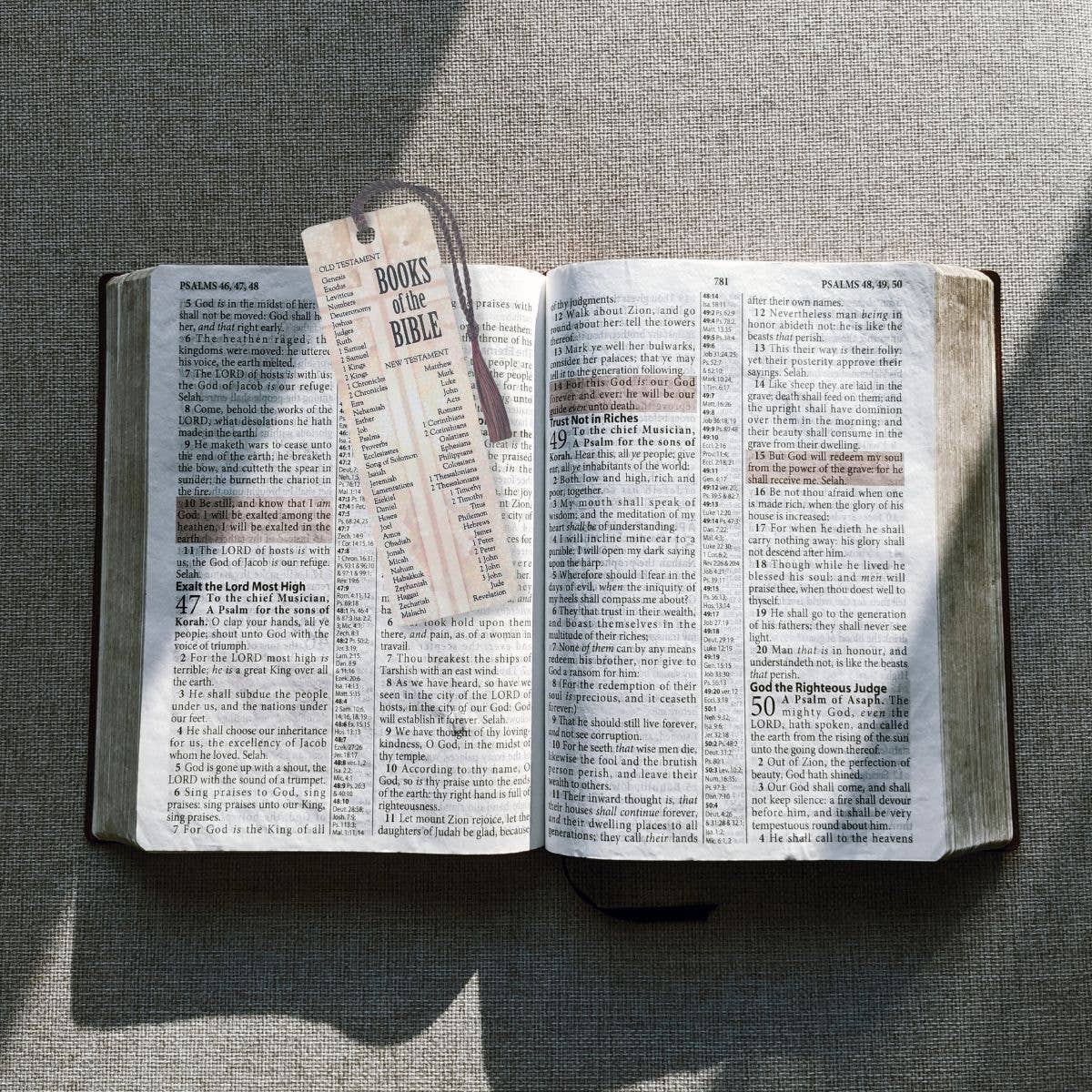 Dicksons - Wholesale Bookmark - Books Of The Bible Tassel Bookmark1
