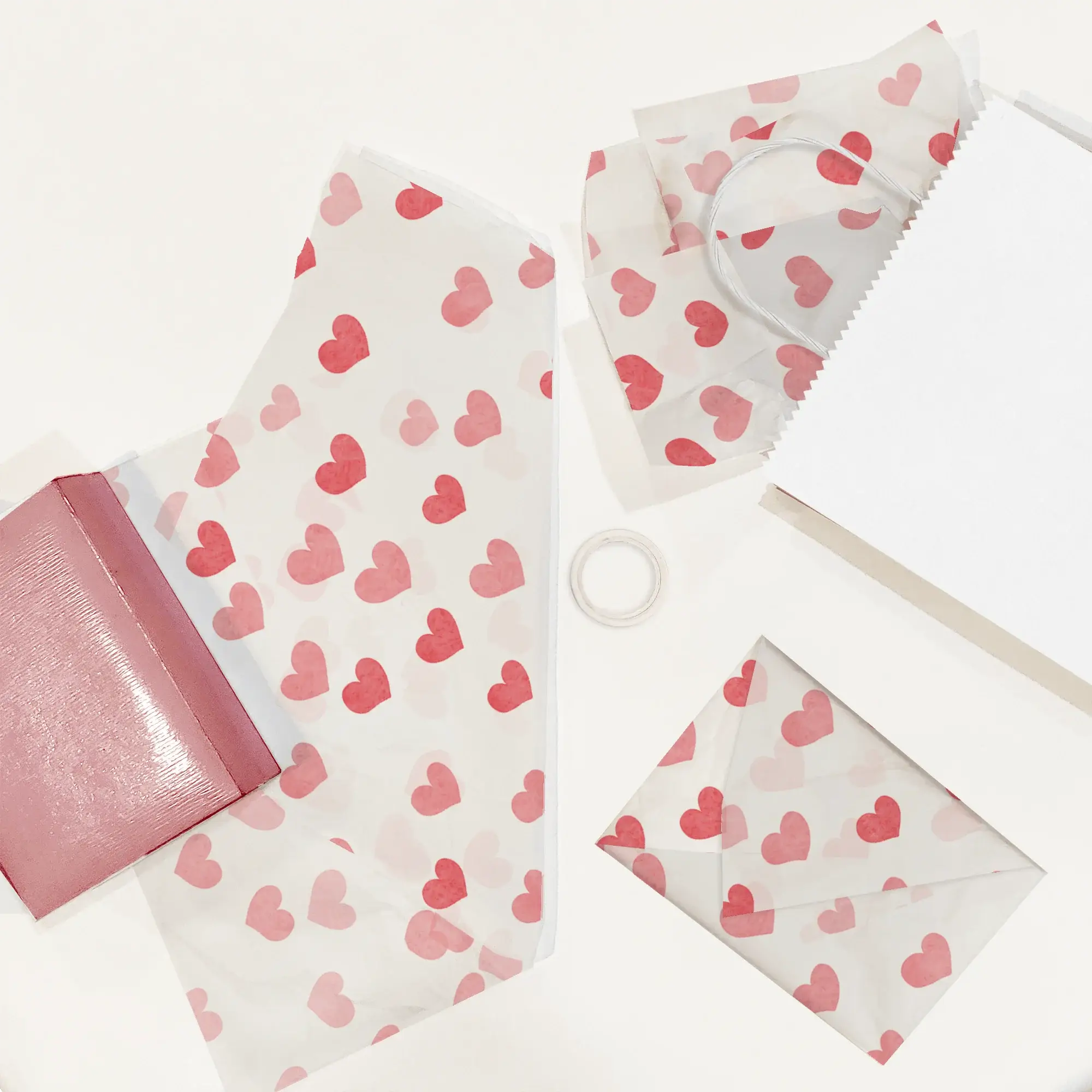 Eleven Fashion – wholesale Tissue paper – Fading Hearts Designer Printed Tissue Paper4