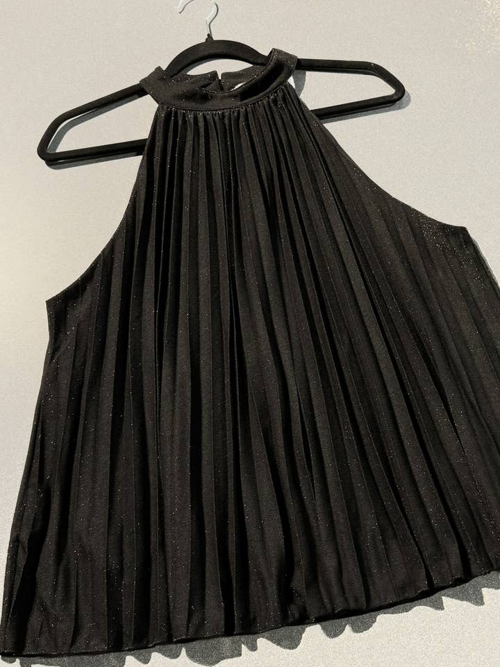 Top Halter 50% OFF NOW for wholesale by Dance in Paris