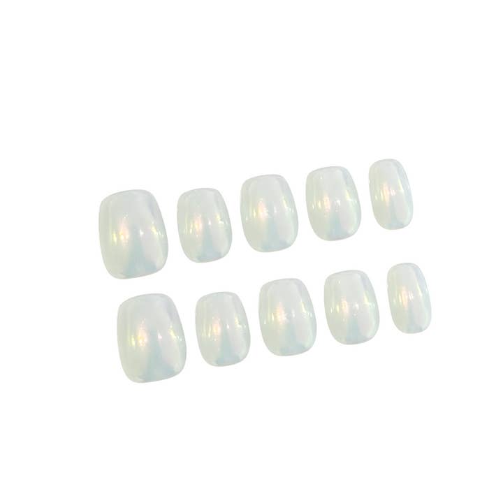 White Pearl (short) for wholesale by READY READY Instant nail