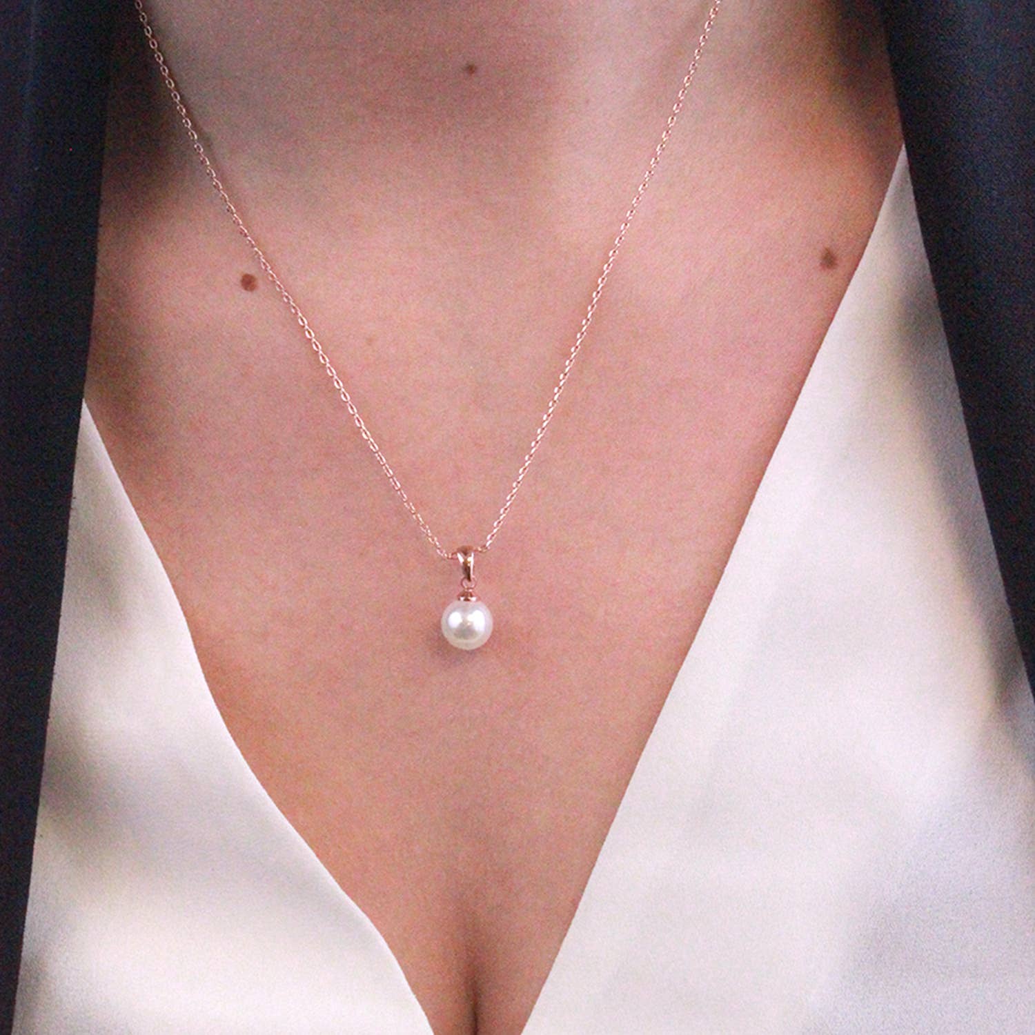 CARALI / MYC Paris – wholesale Pendant/charm necklace – Full Moon Pearl Pendants - Rose Gold and Crystal1