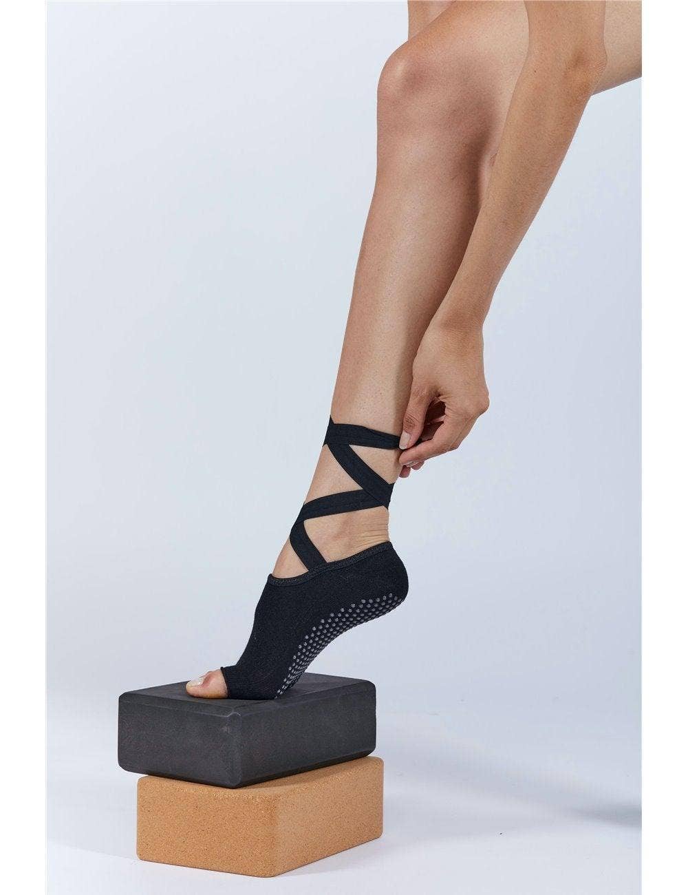 Onamaste - Wholesale Socks - Women's - Lace Yoga Sock0